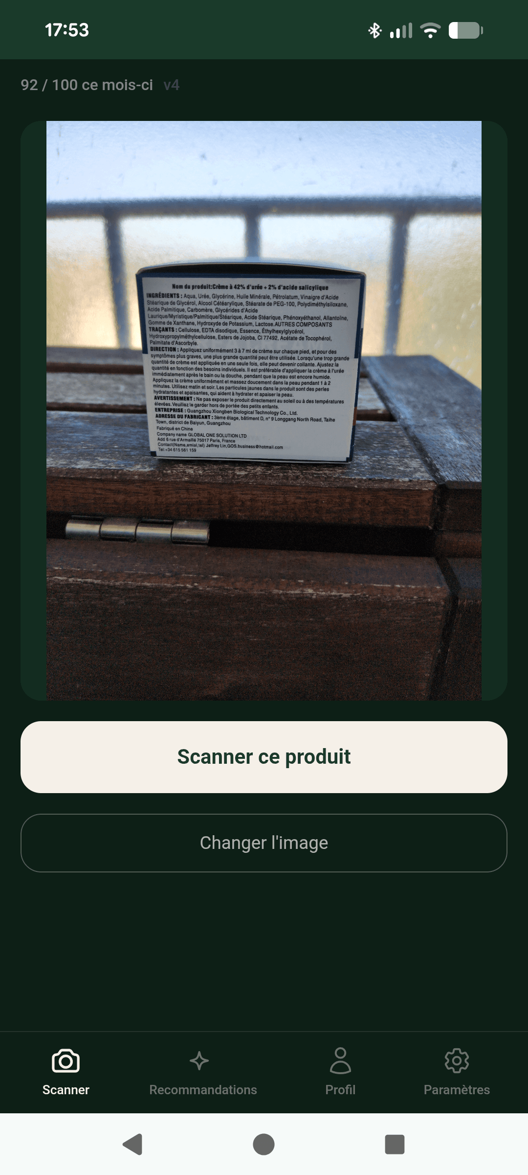 Capture d'écran de l'application Skanna scannant la liste d'ingrédients au dos d'un produit cosmétique